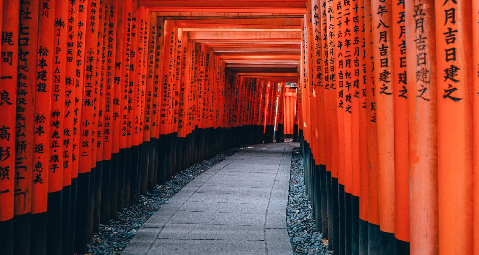Beyond Brilliance: Edo Kiriko as a Cherished Collectible and Discerning Investment