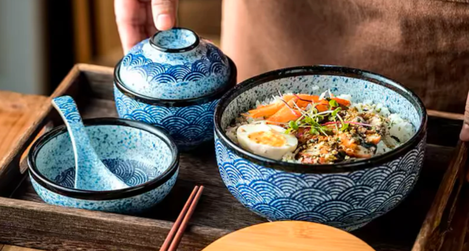 The Perfect Vessel: How Traditional Japanese Ramen Bowls Are Crafted