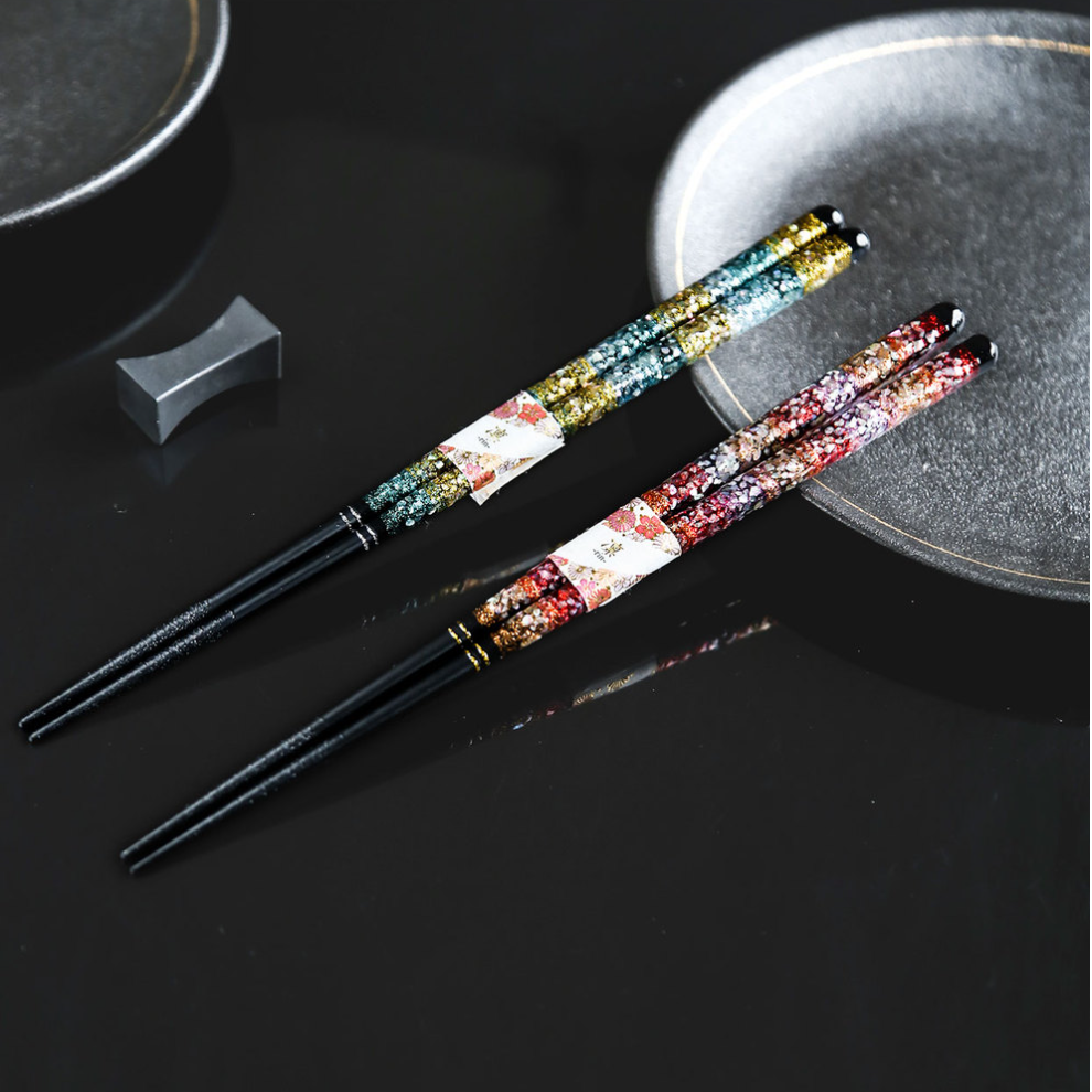 Japanese Handcrafted "Starry Night" Wooden Chopsticks – A Glimmer of the Cosmos for Your Table