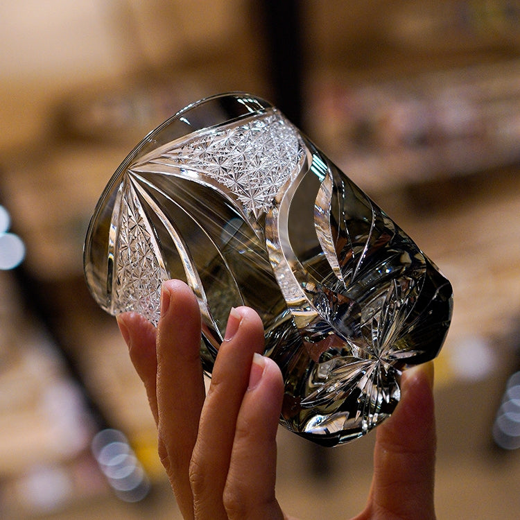 Edo Kiriko Handcrafted Inkstone Flame Whisky Glass – A Blaze of Artistry in Crystal