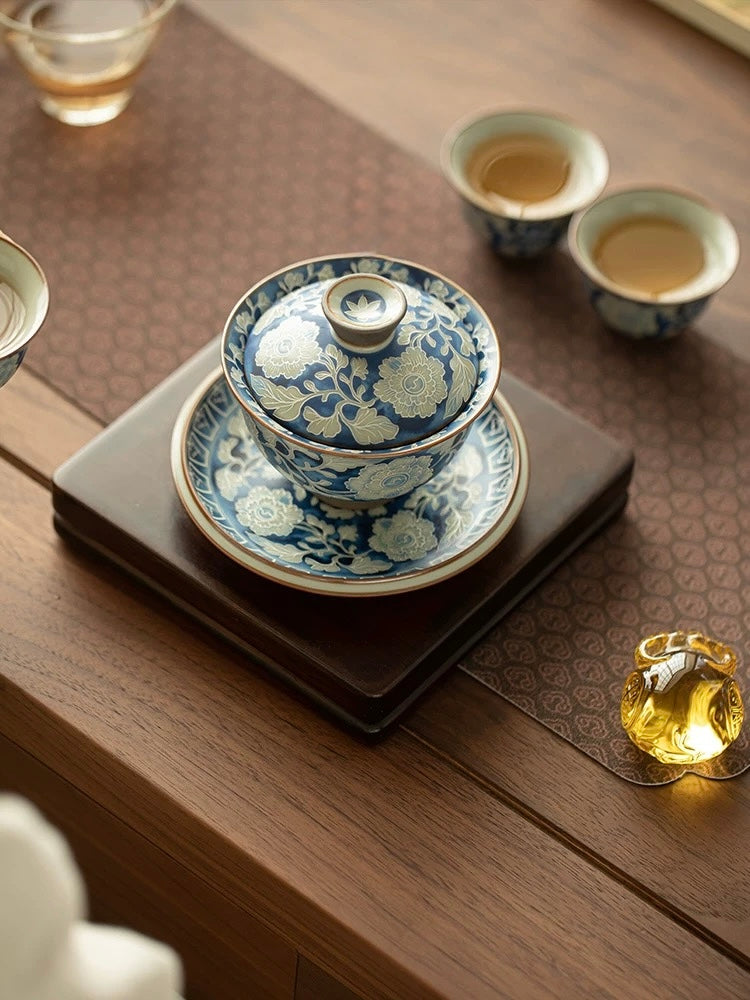 Ru Ware & Yuan Blue-White "Yuanbao" Floating Sancai Gaiwan (Gift Box Set)