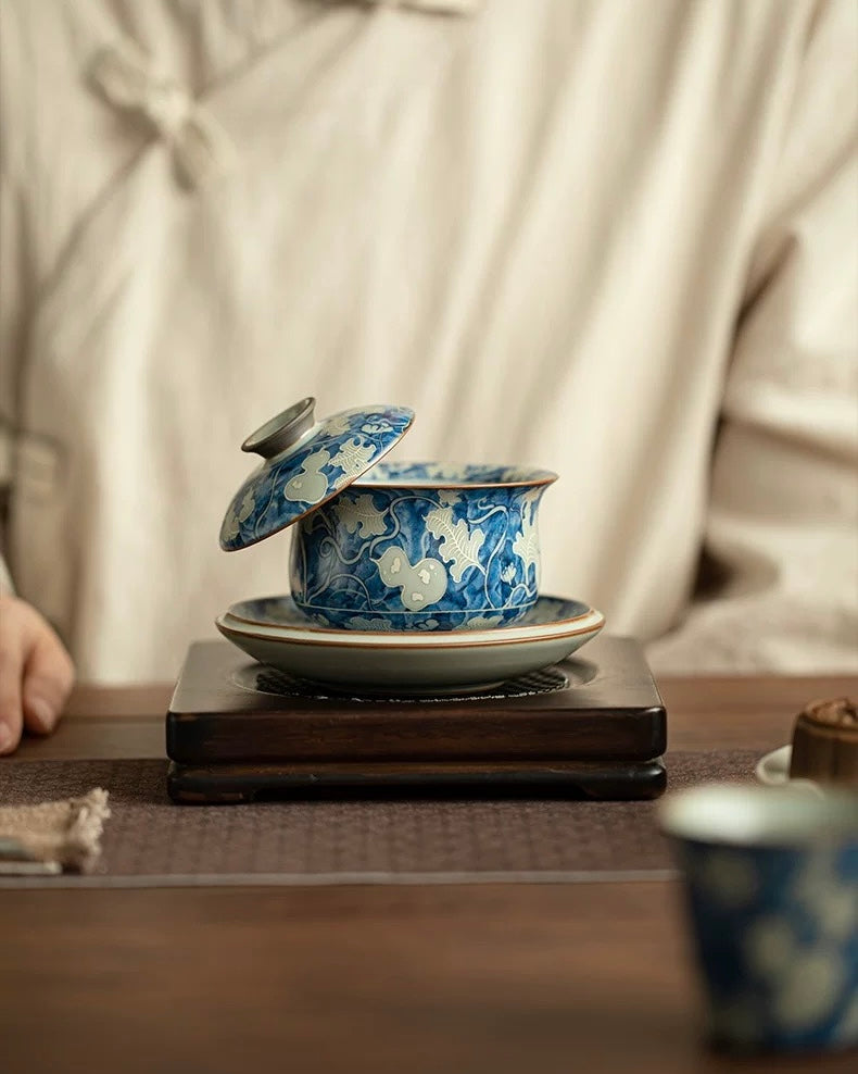 Imitation Song Ru Ware & Yuan Blue-White "Floating" Sancai Gaiwan