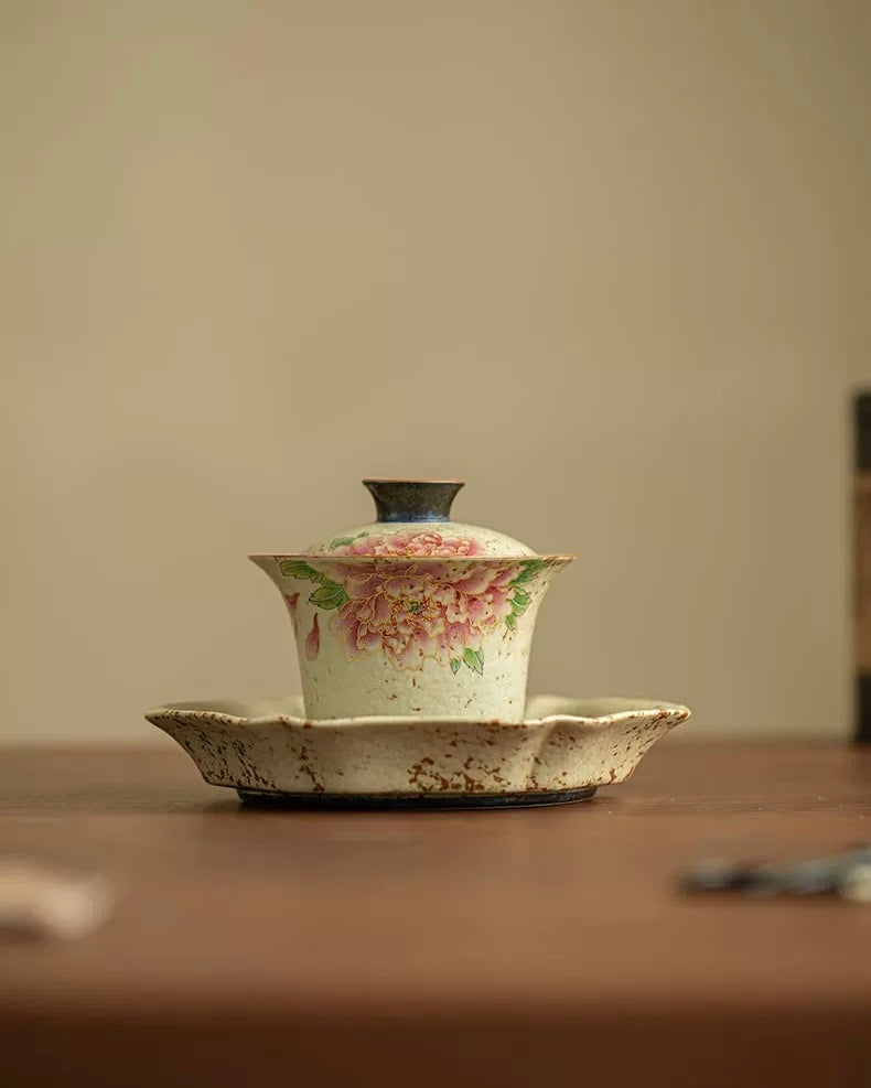 "Golden Thread Peony" Flint-Red Sancai Gaiwan