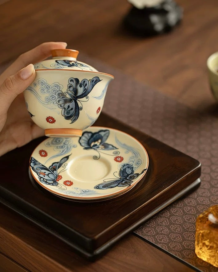 Ru Ware "Auspicious Clouds & Dancing Butterflies" Floating Gaiwan