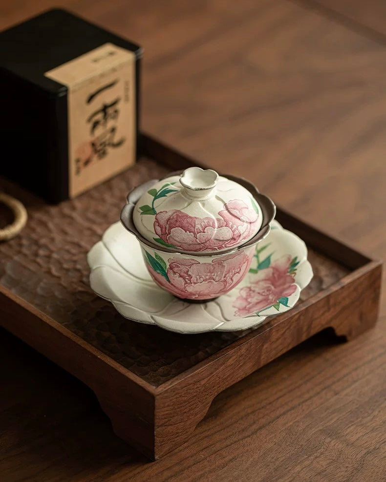 Aged Rock Clay "Peony Tide" Sancai Gaiwan
