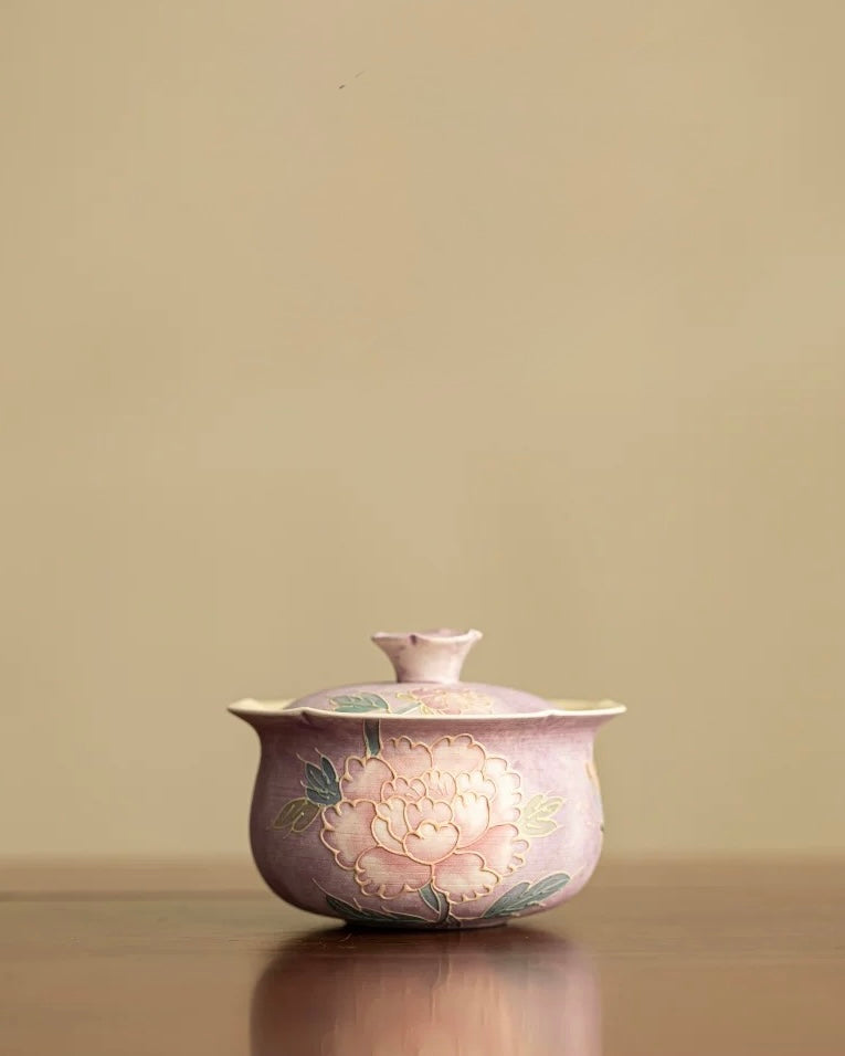 Relief-Sculpted Hand-Painted "Purple Rhyme" Peony Cloth-Bag Gaiwan