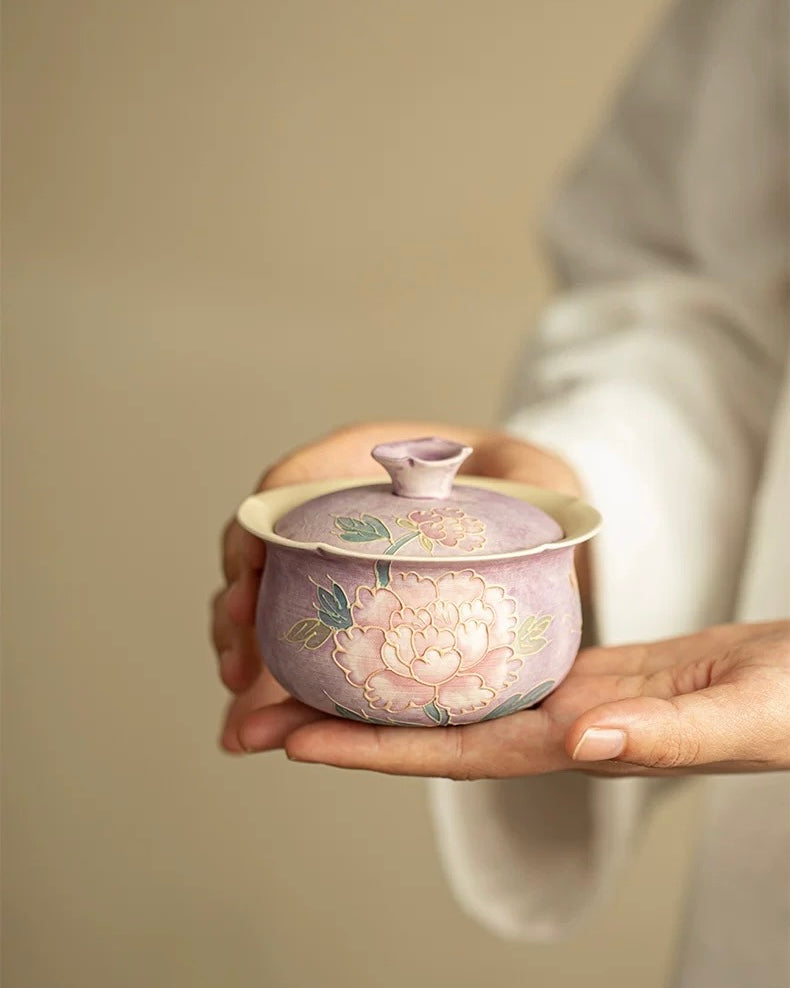 Relief-Sculpted Hand-Painted "Purple Rhyme" Peony Cloth-Bag Gaiwan