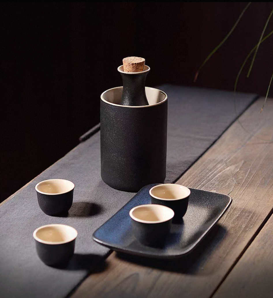 Traditional Japanese Ceramic Sake Set – Flagon, Warmer & 4 Cups
