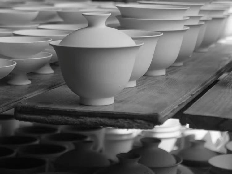 Celadon Mist Artisan Gaiwan
