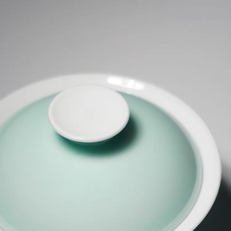 Celadon Mist Artisan Gaiwan