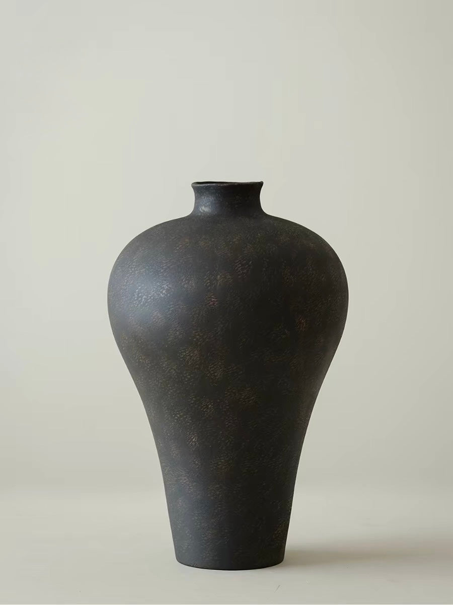 Handcrafted Stone Texture Kohiki Vase