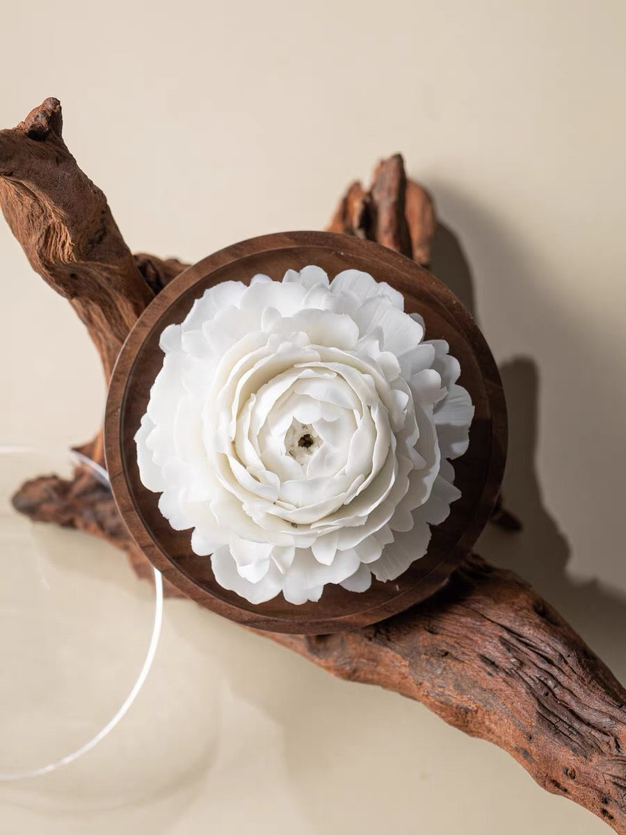 Handcrafted White Peony Ceramic Incense Holder and Aroma Diffuser