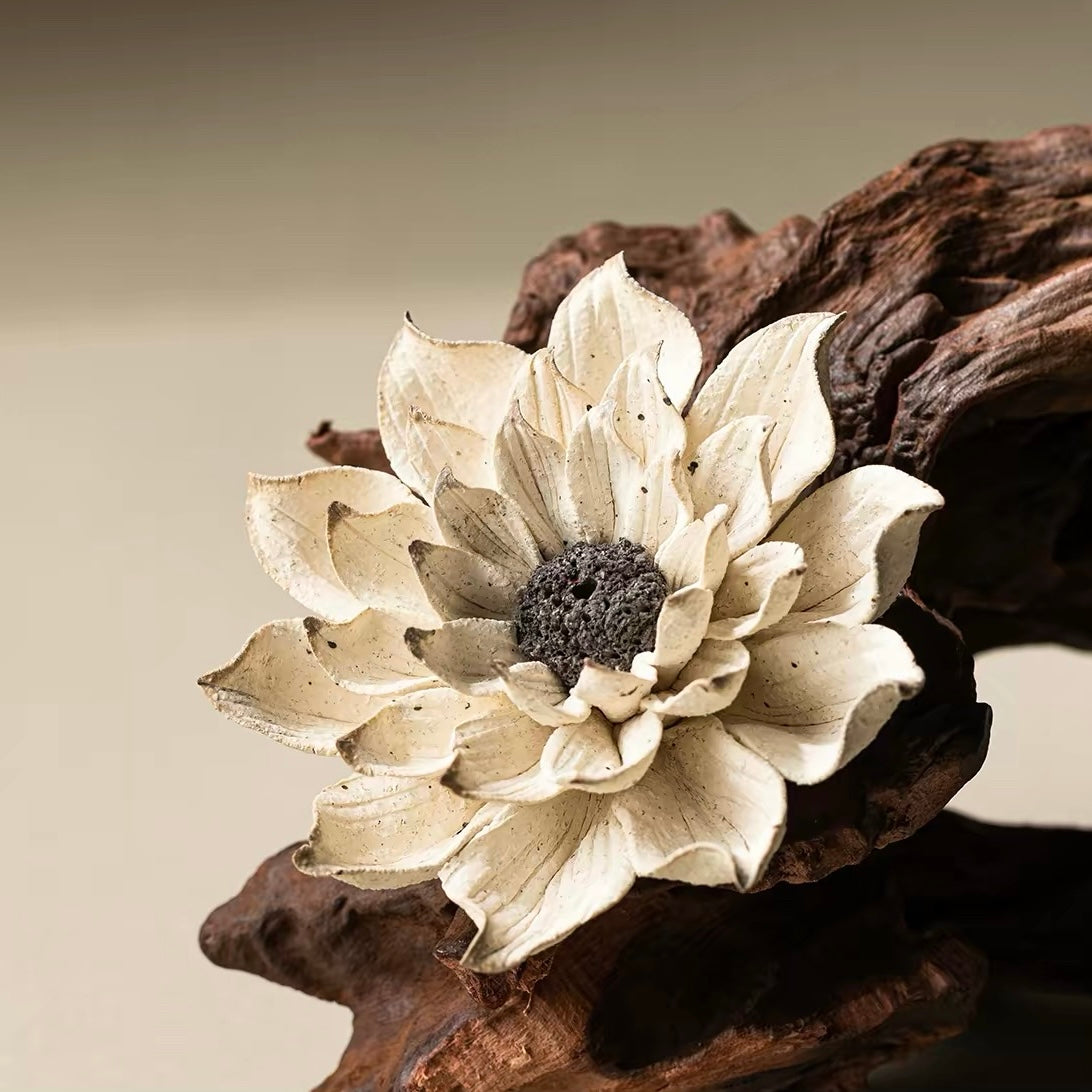 Handcrafted Lotus Fortune Incense Holder – A Symbol of Prosperity and Serenity