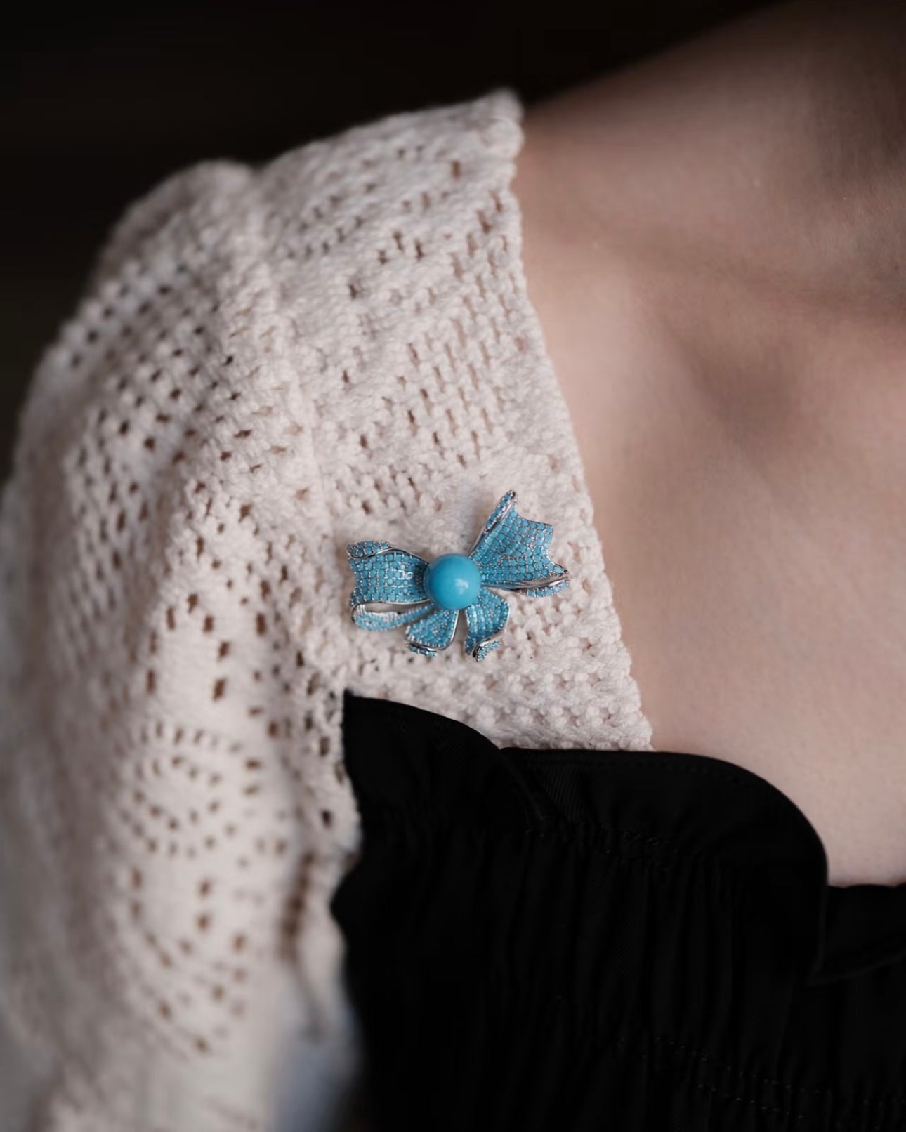 10mm High-Porcelain Blue Turquoise "Royal Bow" Brooch | Ultra-Heavywork Pavé