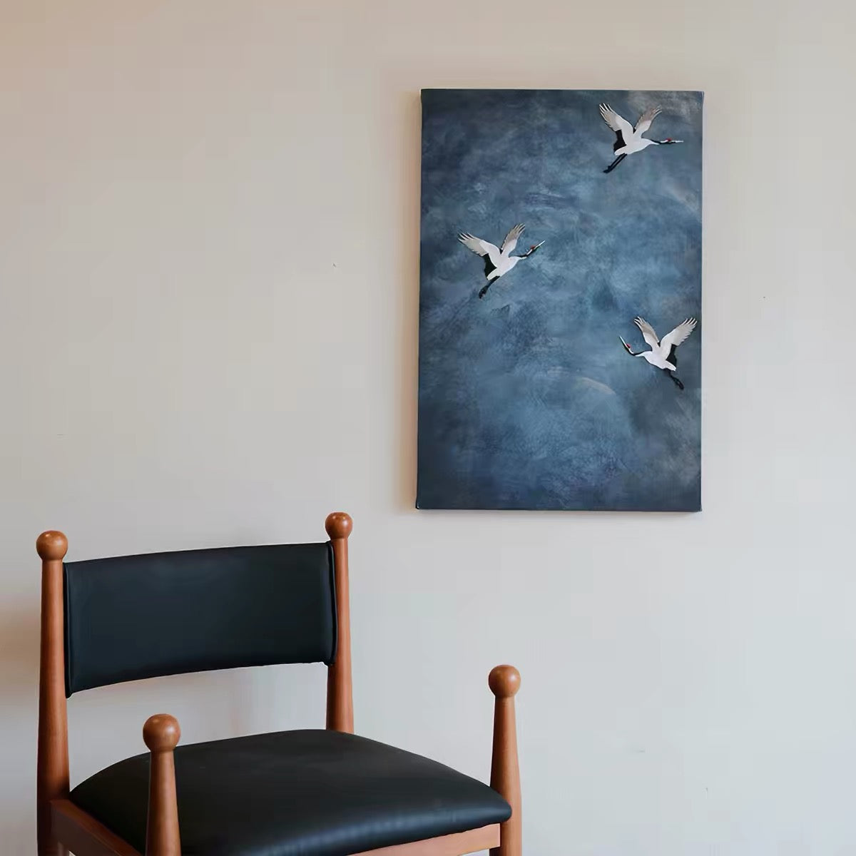 Three-Dimensional Crane Embroidered Canvas Art – A Symbol of Grace and Longevity