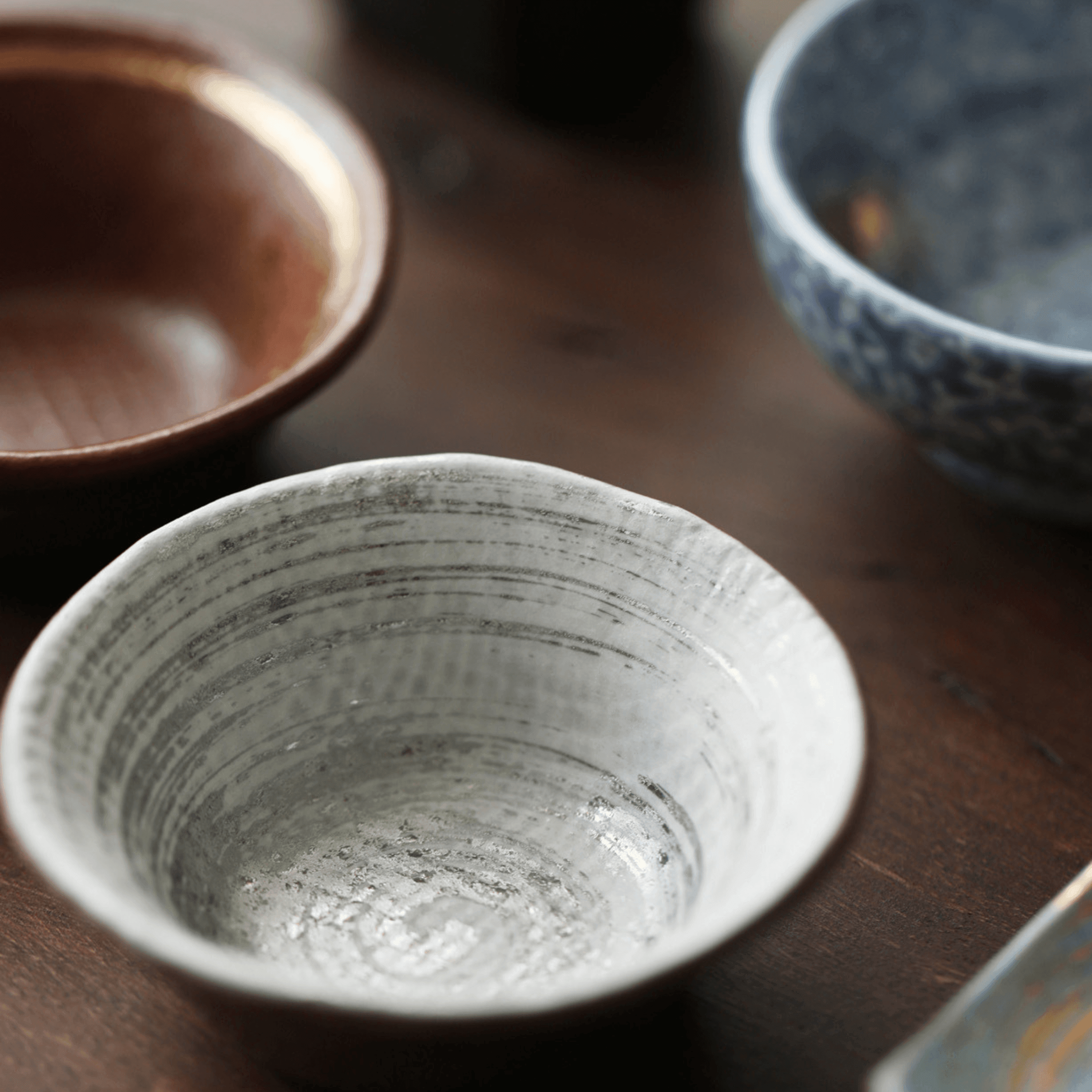 Touetsugama Japanese Golden Glazed Tea Set – A Luminous Journey Through Tradition