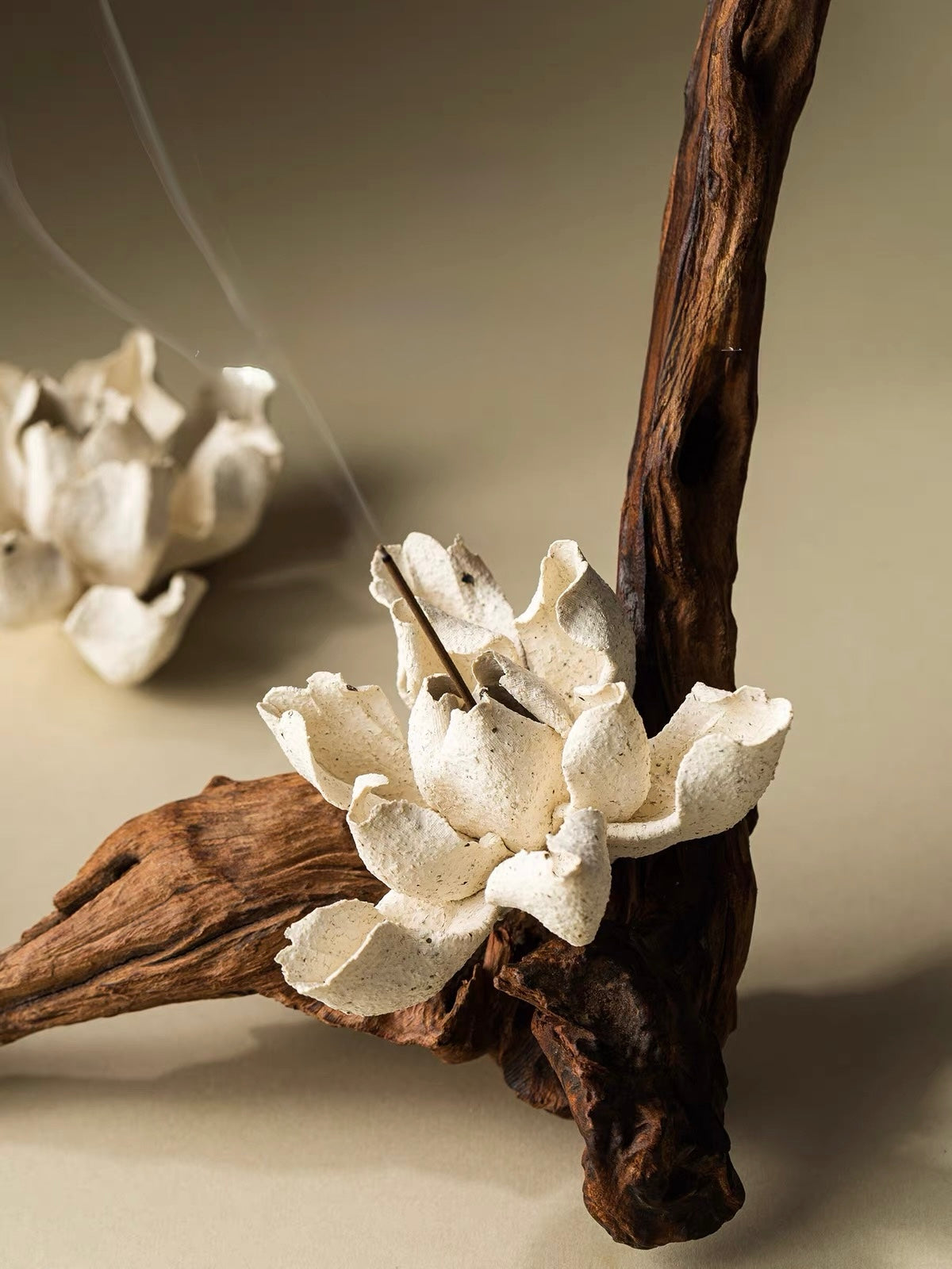 Handcrafted Gardenia Ceramic Incense Holder – Artisan Floral Sculpture with Optional Engraved Walnut Base