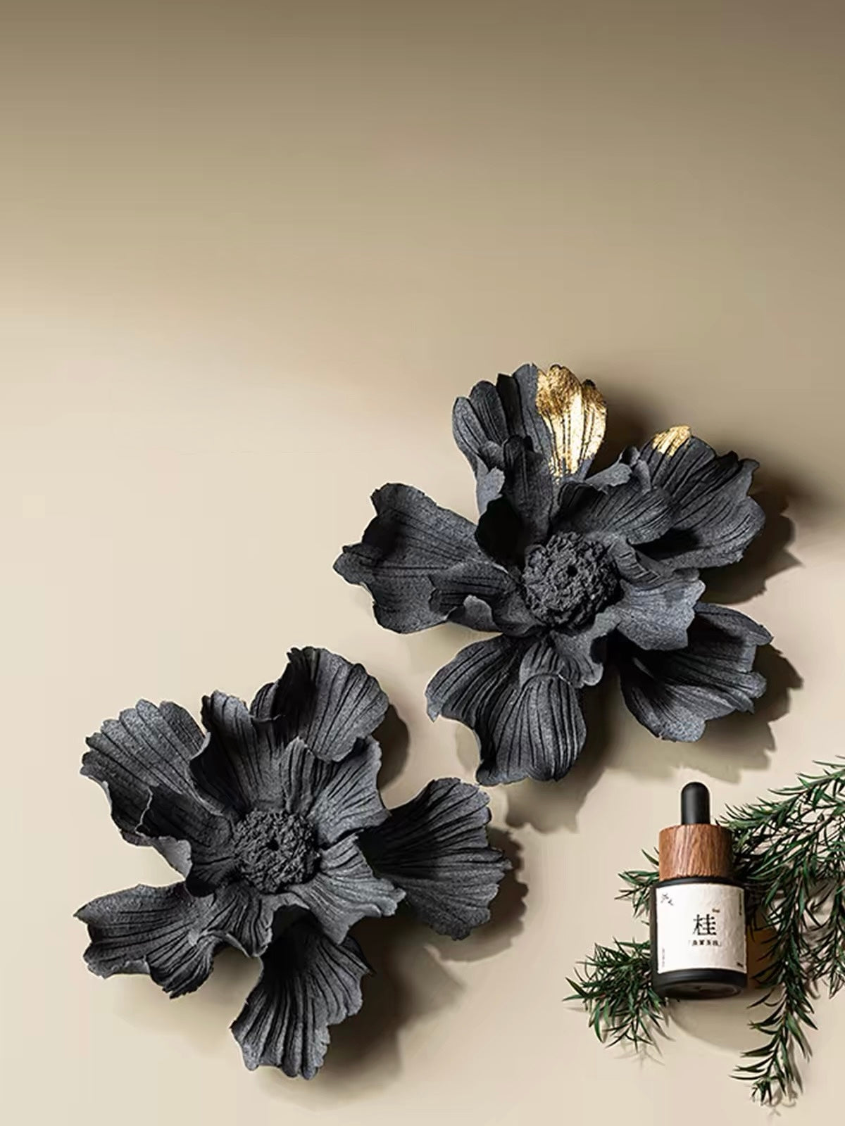 Handcrafted Black Ceramic Flower Incense Holder and Aroma Diffuser – Artisan Floral Sculpture in Pure Black or Gold Leaf
