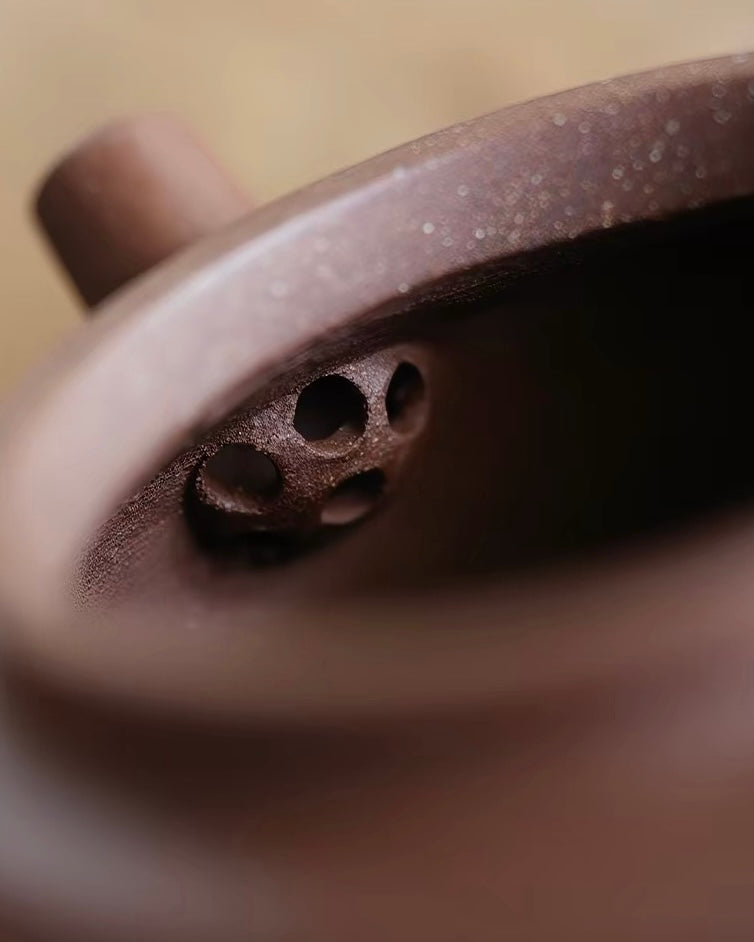 Dezhong 135ml Yixing Zini Teapot