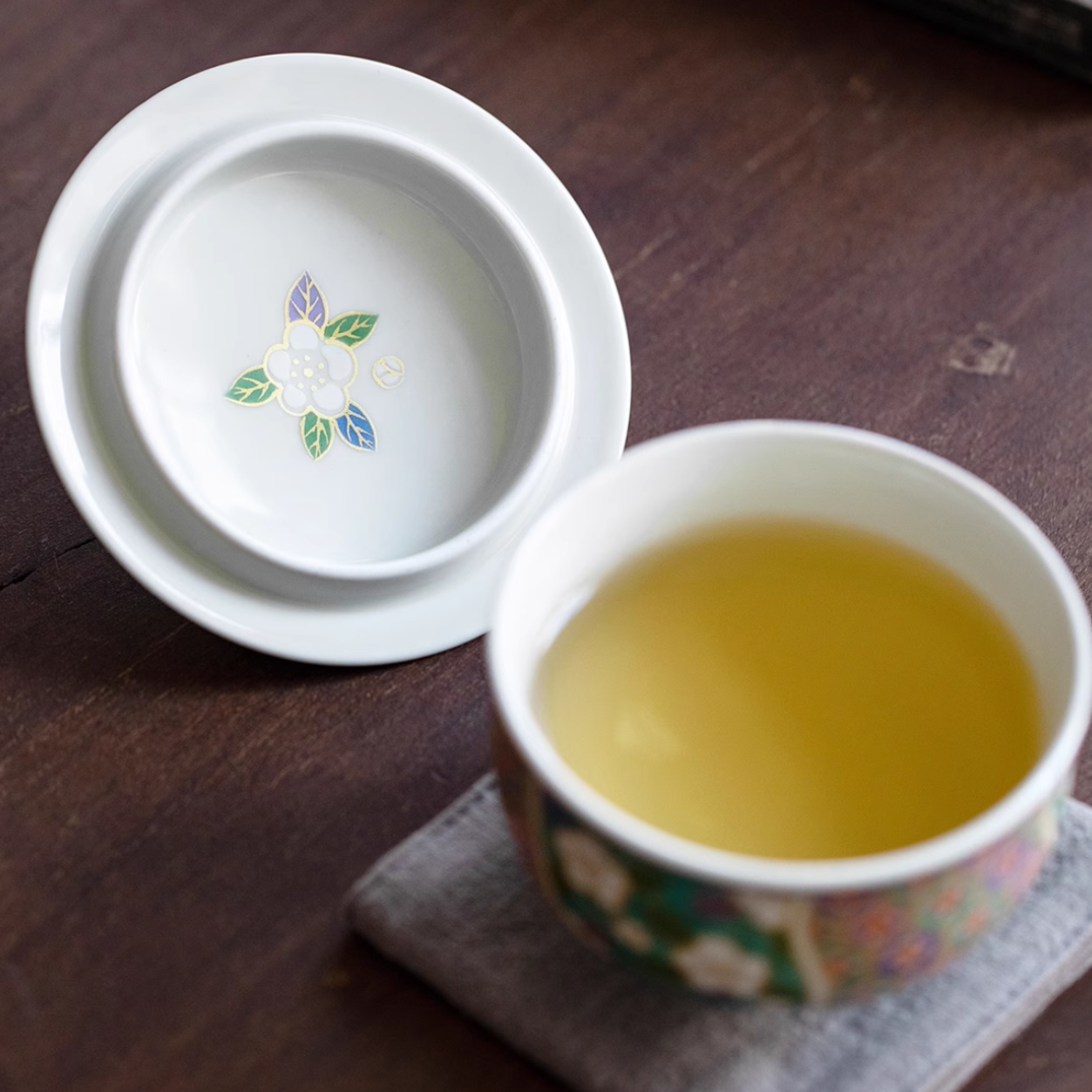 Authentic Japanese Arita-yaki Retro Style Hand-Applied Gold Decal Sancai Gaiwan