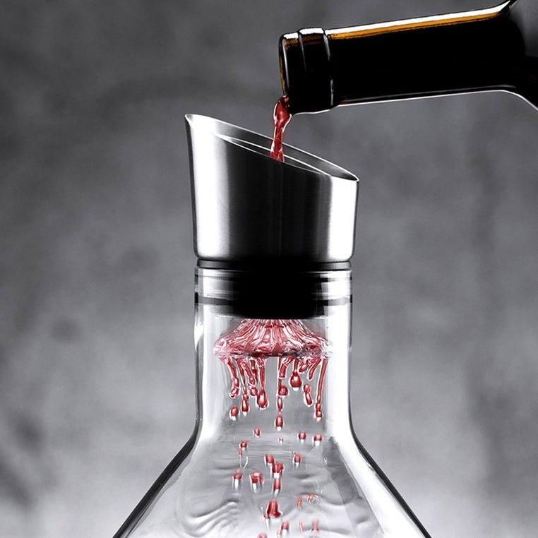 Fuji Cascade Wine Decanter – Where Elegance Meets Aeration