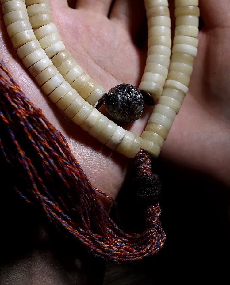 Tibetan Yak Bone Mala Bracelet for Men – 108 Beads for Mindful "Panwan"