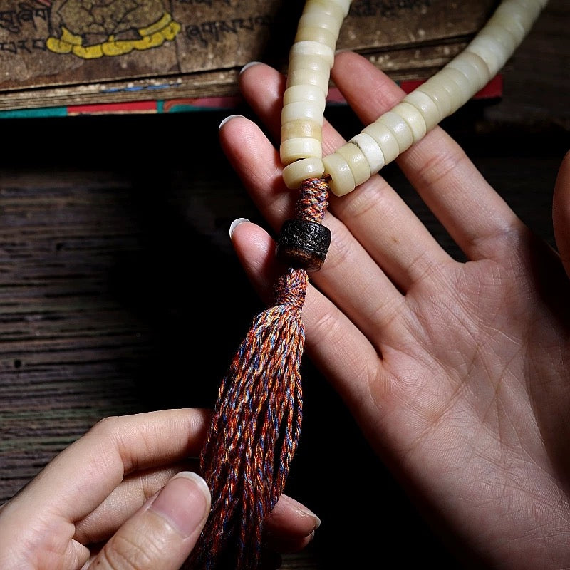 Tibetan Yak Bone Mala Bracelet for Men – 108 Beads for Mindful "Panwan"