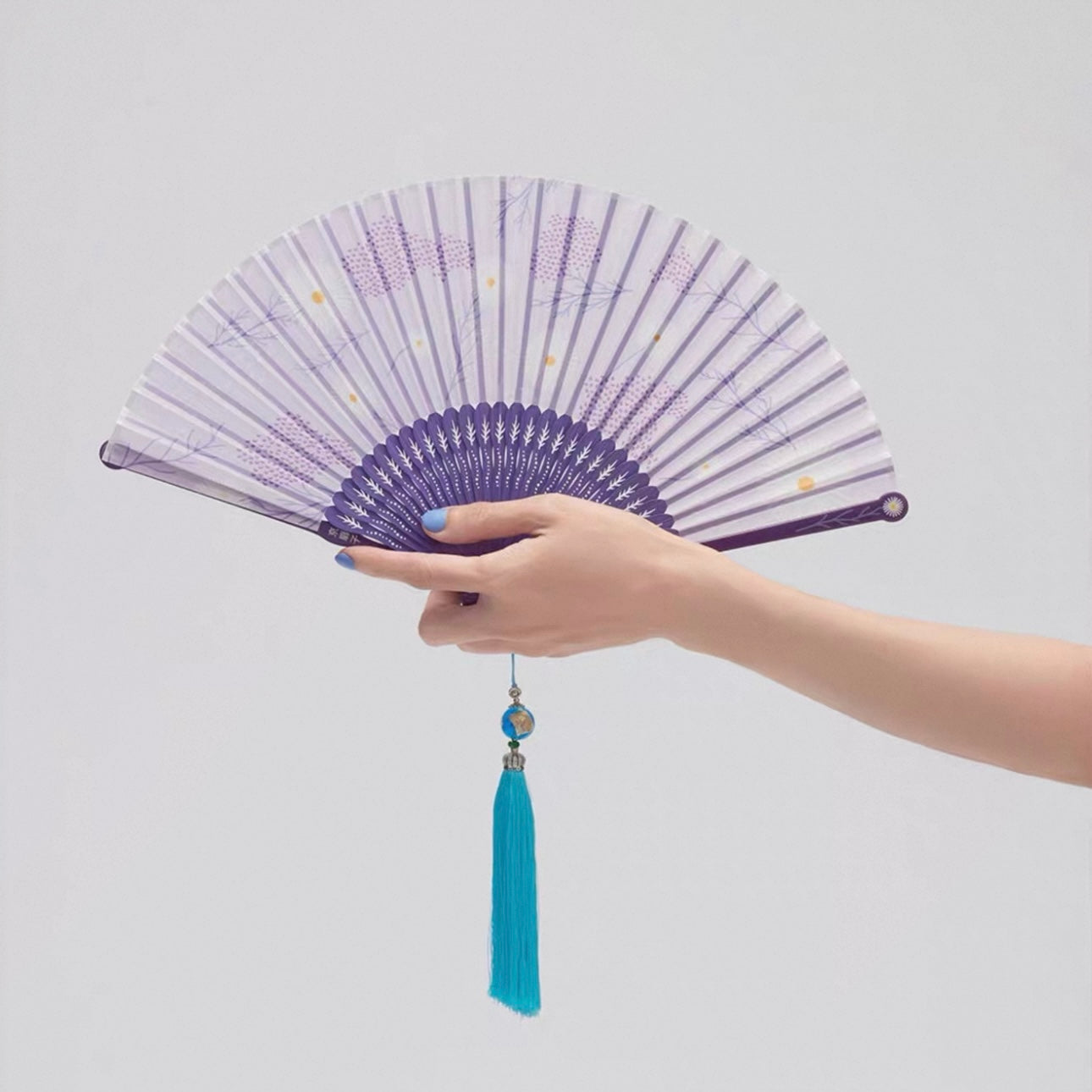 Chamomile Silk & Bamboo Folding Fan | Bespoke Floral Collection