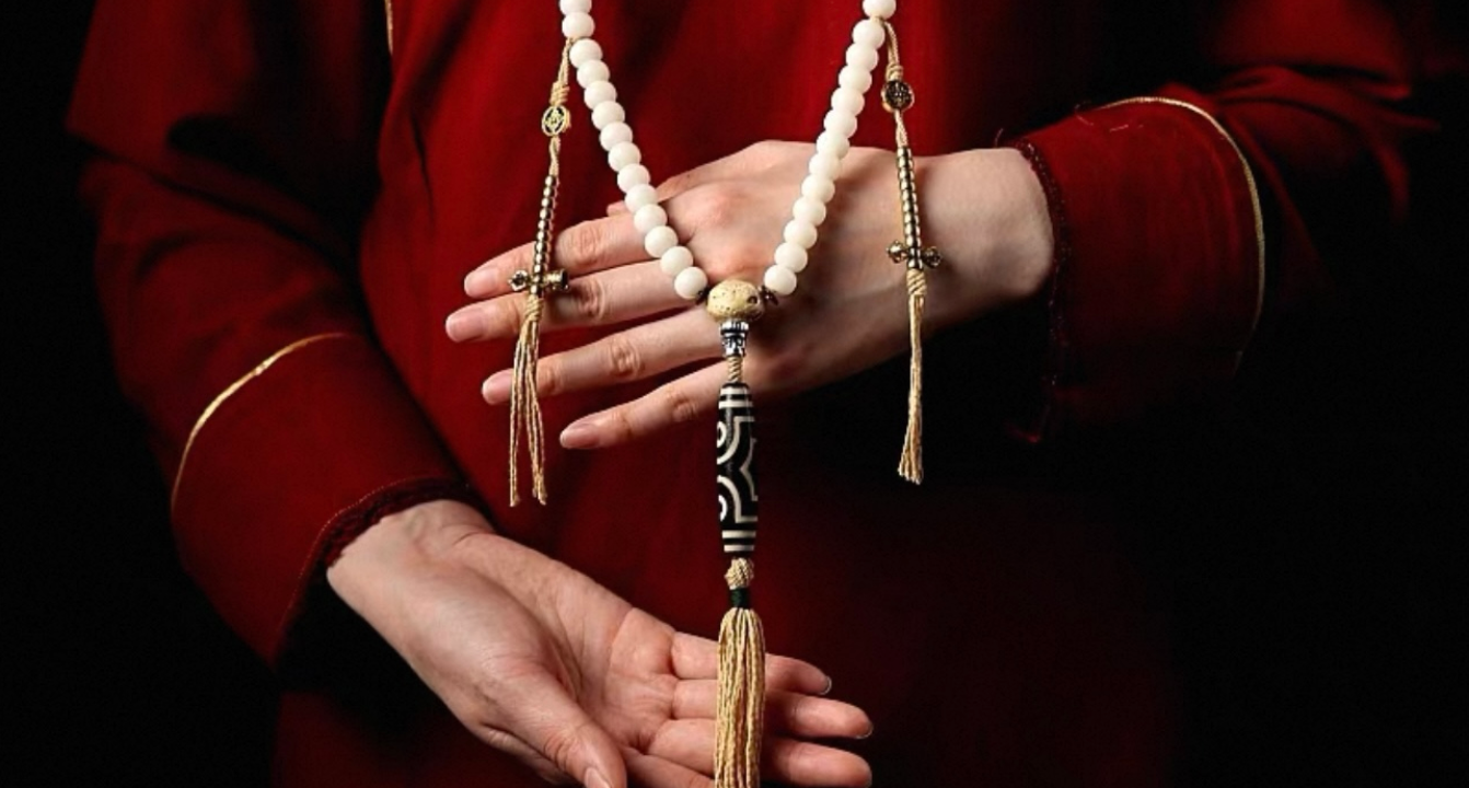 Echoes of Ancient Wisdom: The Rich History and Enduring Power of Tibetan Mala Beads
