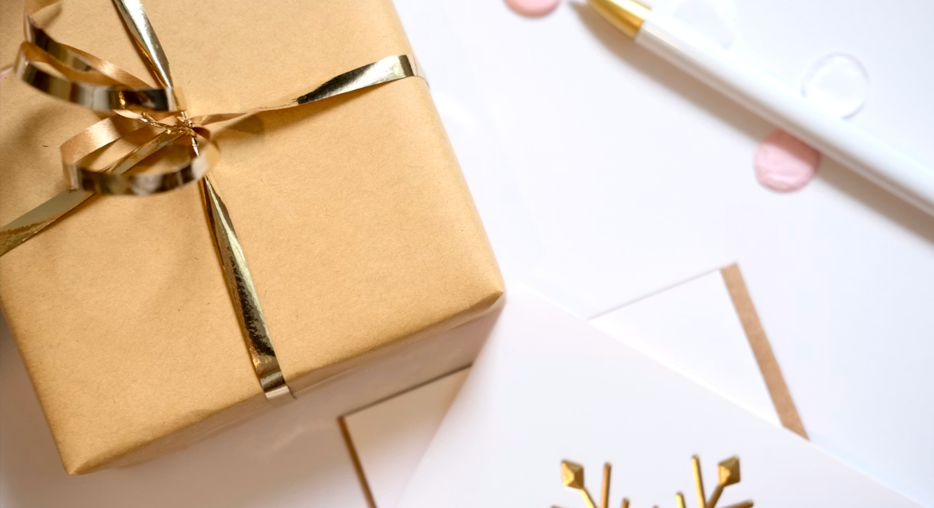 How to Choose the Perfect Birthday Gift: A Thoughtful Guide to Meaningful Luxury Gifts That Last a Lifetime