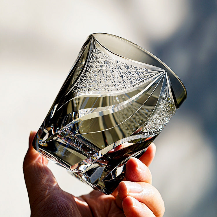 Edo Kiriko Handcrafted Inkstone Flame Whisky Glass – A Blaze of Artistry in Crystal