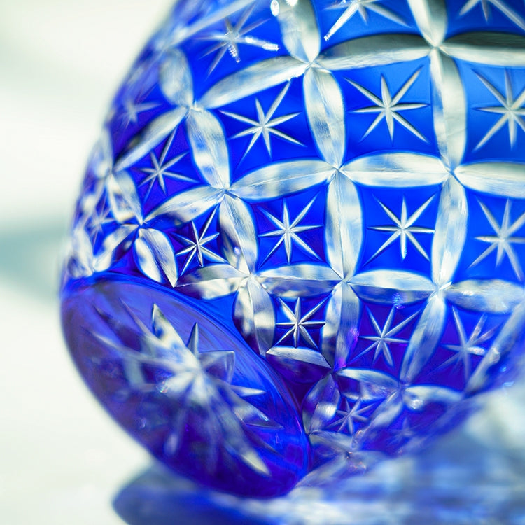 Edo Kiriko Handcrafted Sapphire Shippo Whisky Glass – A Kaleidoscope of Deep Harmony in Crystal