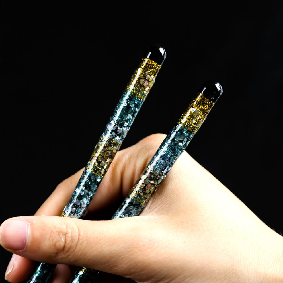 Japanese Handcrafted "Starry Night" Wooden Chopsticks – A Glimmer of the Cosmos for Your Table