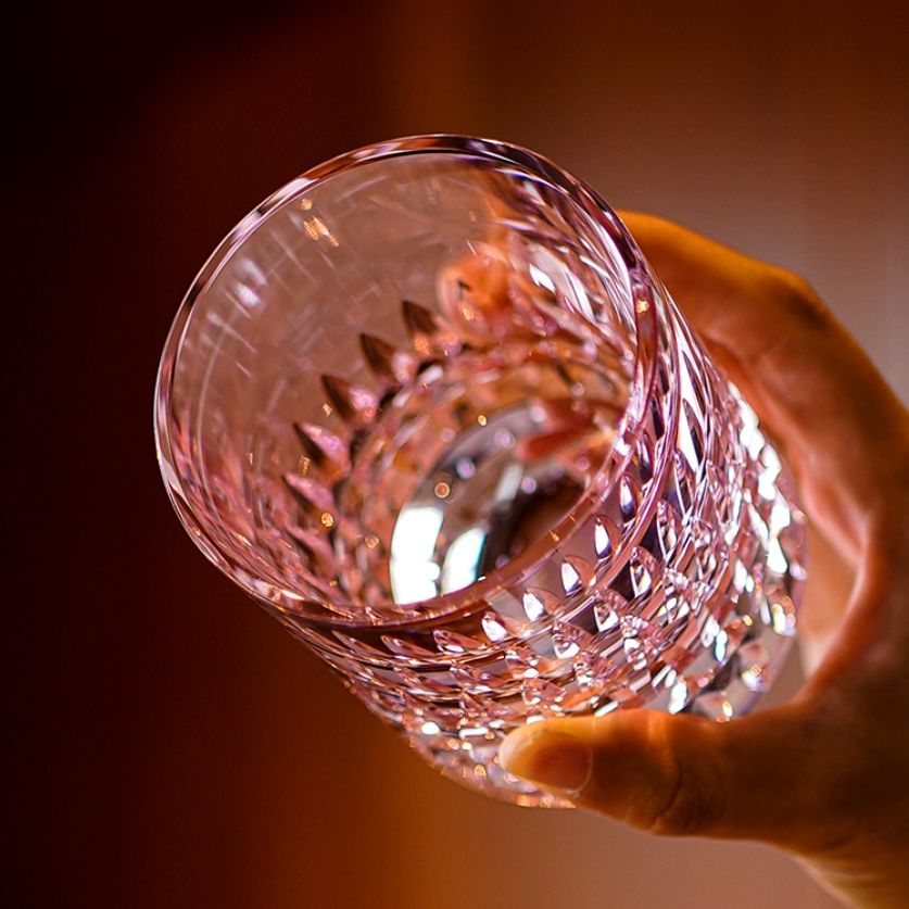 Edo Kiriko Crystal Royale Whisky Glass with Wooden Box – A Regal Expression of Japanese Craftsmanship