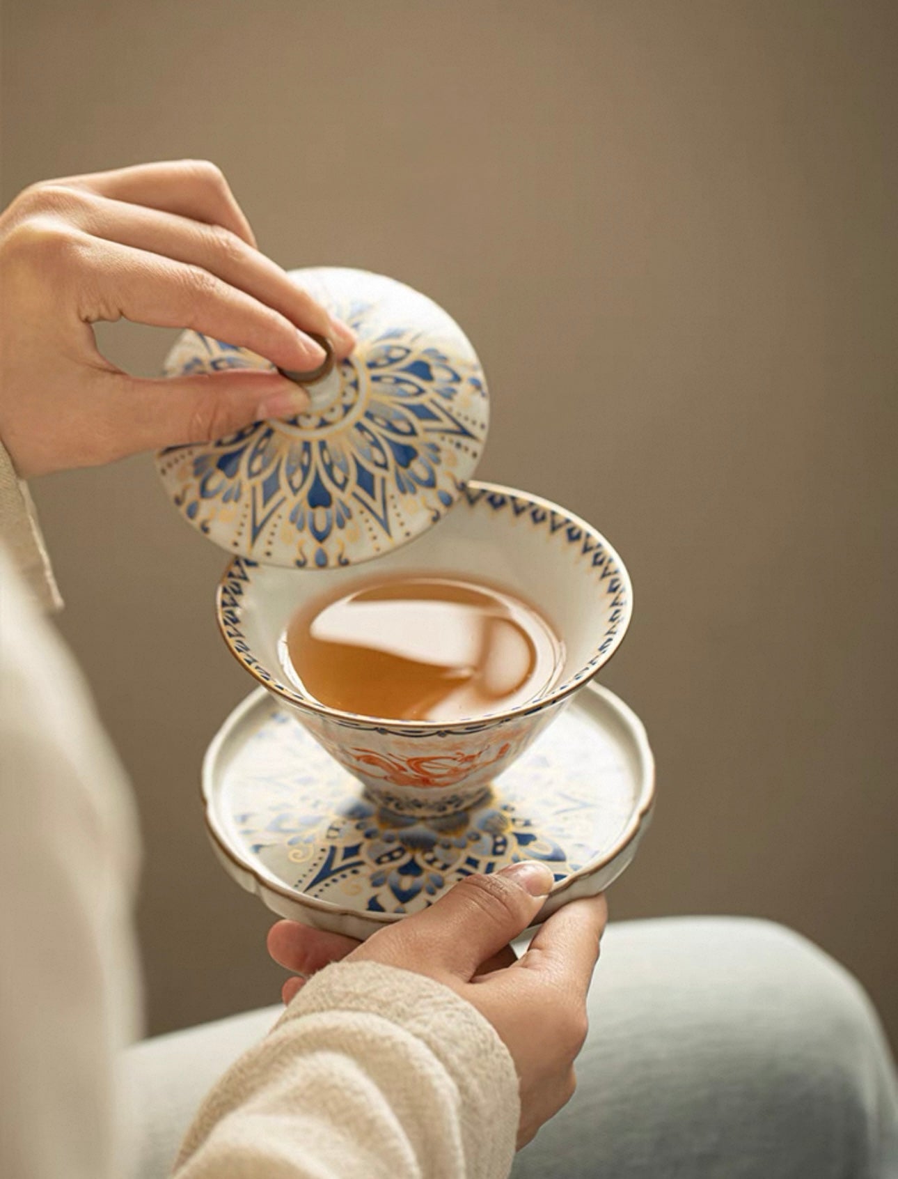 Imitation Song Ru Ware & Dunhuang Flying Apsara Douli Sancai Gaiwan