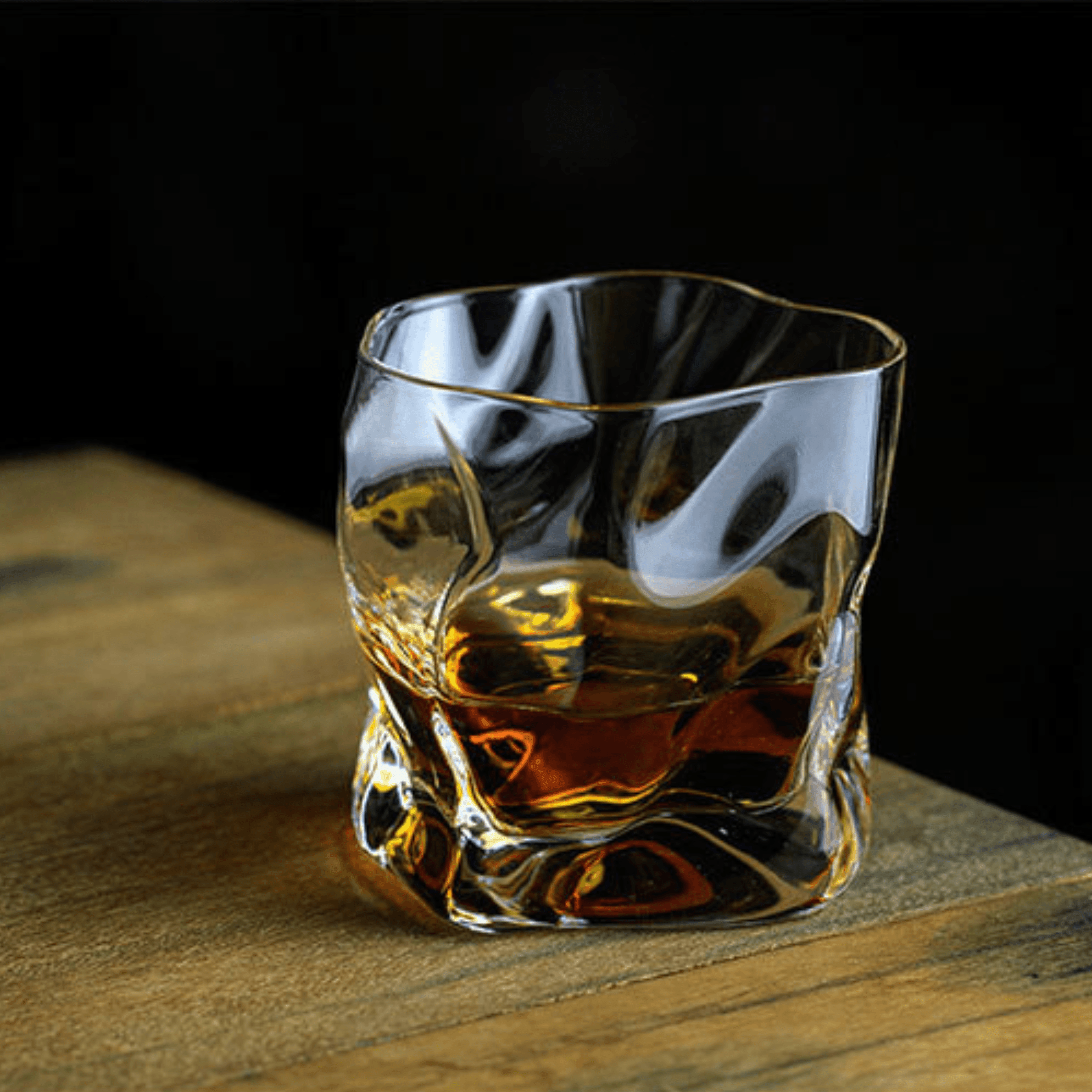 Handcrafted Edo Kiriko "Crumple Body" Whisky Glass - Authentic Japanese Artistry