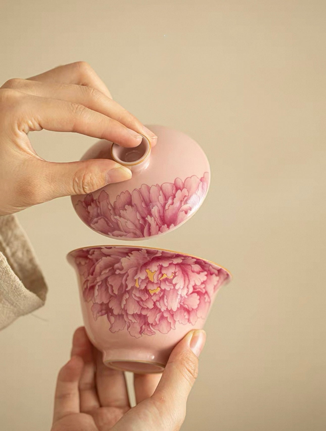 Pink Ru Ware "Peony Elegance" Sancai Gaiwan