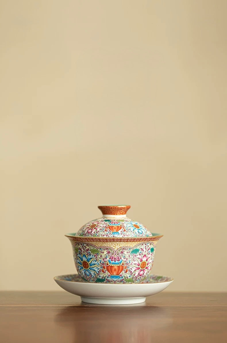 "Splendid Intertwining Lotus" Falangcai Sancai Gaiwan (Large Edition) - Thumbnail 3