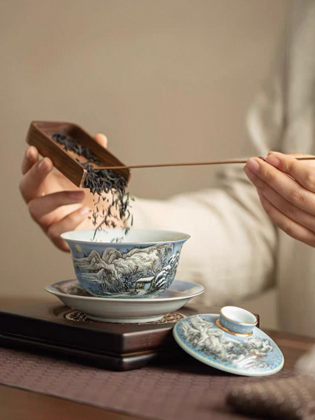 Enamelware "Winter Snow Scene" Anti-Scald Sancai Gaiwan