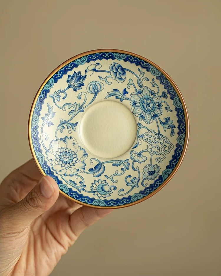 Imitation Song "Yellow Ru" Ware Intertwining Lotus Floating Gaiwan