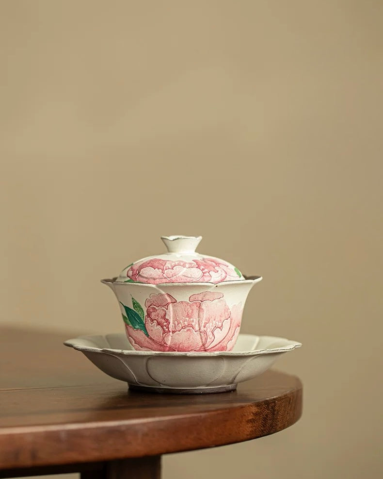 Aged Rock Clay "Peony Tide" Sancai Gaiwan