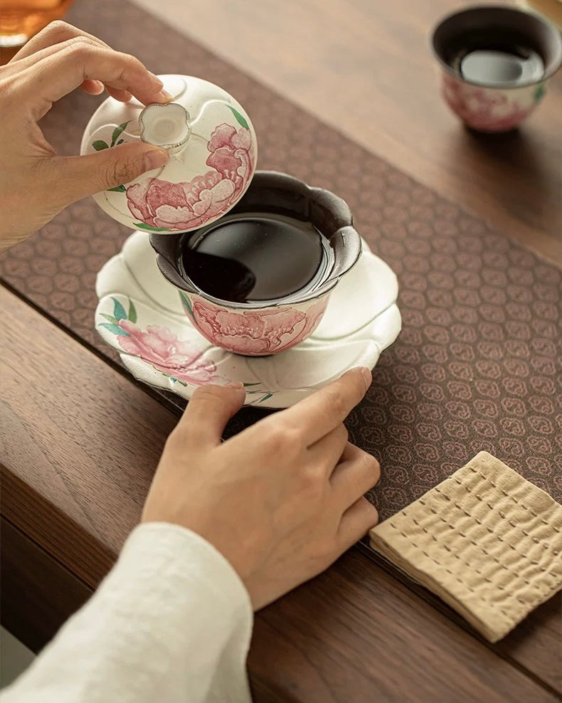 Aged Rock Clay "Peony Tide" Sancai Gaiwan