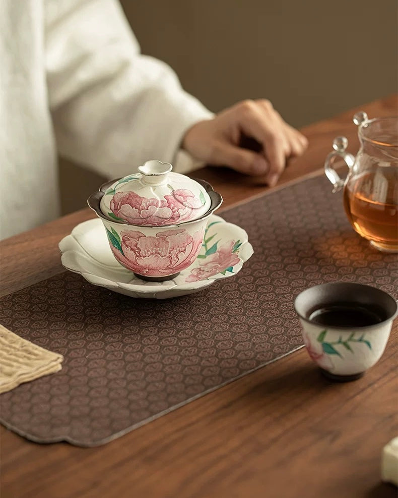 Aged Rock Clay "Peony Tide" Sancai Gaiwan