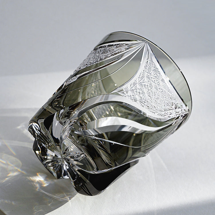 Edo Kiriko Handcrafted Inkstone Flame Whisky Glass – A Blaze of Artistry in Crystal