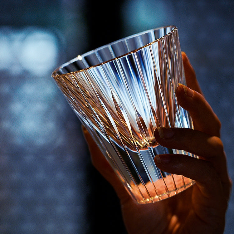 Edo Kiriko Handcrafted Starlit Guqin Whisky Glass – A Symphony of Light and Heritage