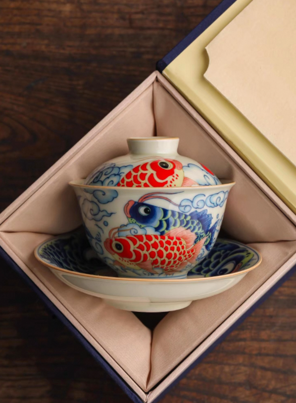 Handmade Sancai Gaiwan Teacup: Dragon Fish & Yuanbao Design