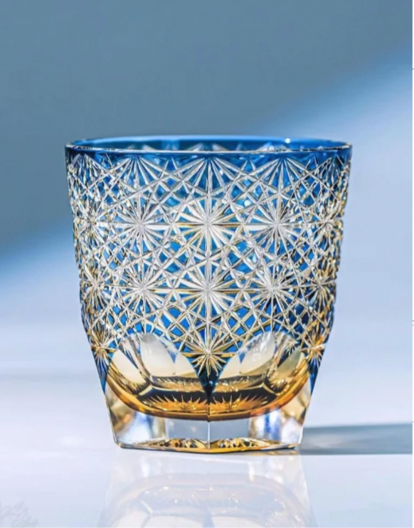 Hand-Cut Edo Kiriko Crystal Glass: Blue Daisy Design