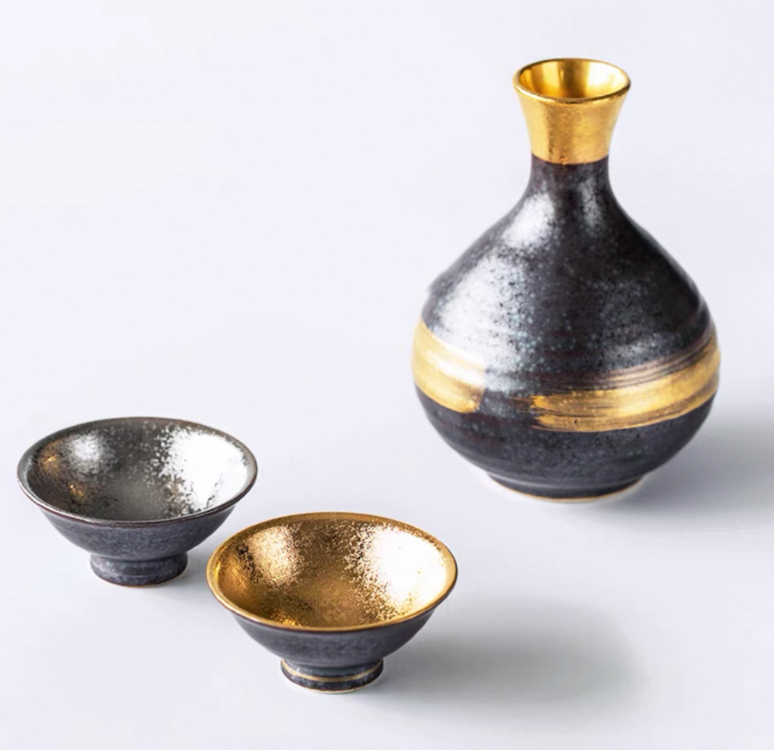 Authentic Mino Ware Gold & Silver Glaze Sake Set: Tokkuri, Deep & Flat Cups