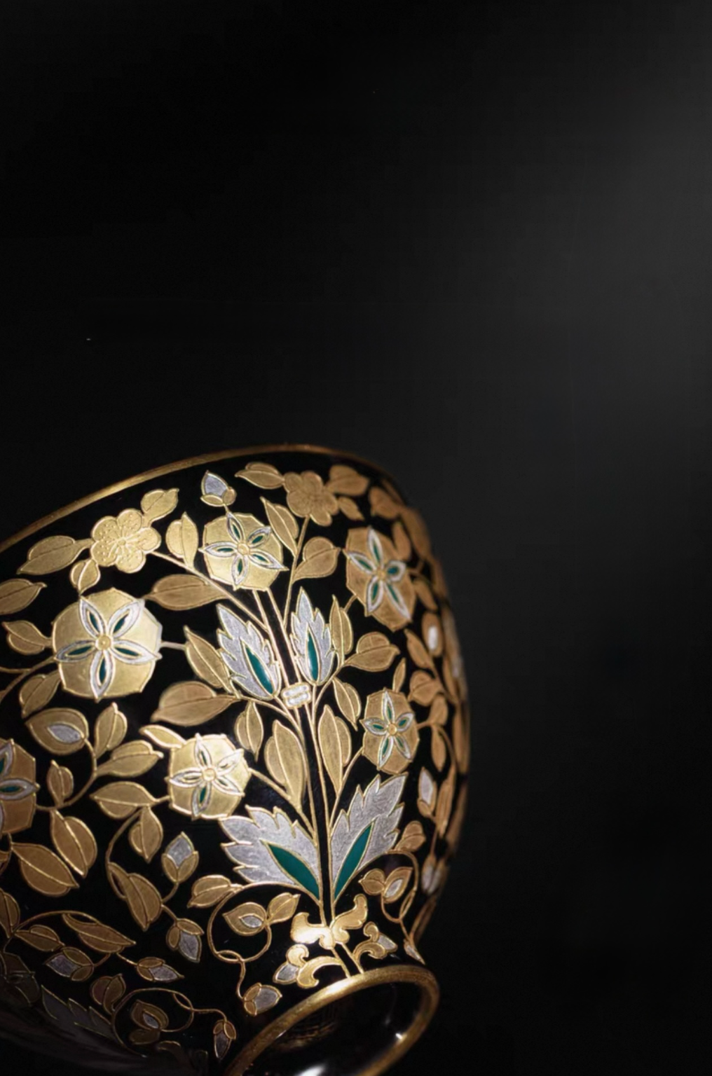 [Heirloom Collections] Imperial Grandeur: "Flourishing Branches" Porcelain Teacup – Masterfully Adorned with Falangcai Enamel, Gold, and Silver from Jingdezhen