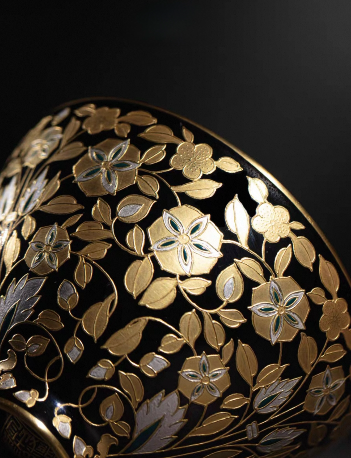 [Heirloom Collections] Imperial Grandeur: "Flourishing Branches" Porcelain Teacup – Masterfully Adorned with Falangcai Enamel, Gold, and Silver from Jingdezhen
